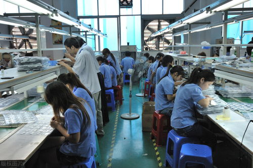 普通工人在深圳工作一年大概有多少收入 有何依據